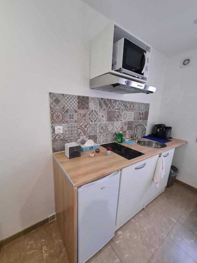 Studio Entierement Equipe Avec Veranda Commune Neuilly-sur-Marne Extérieur photo