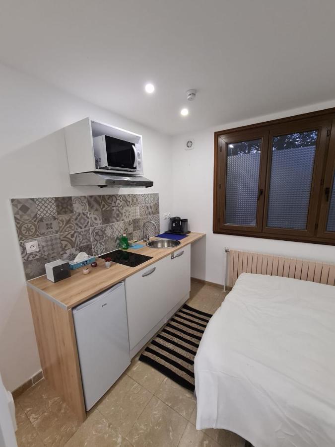 Studio Entierement Equipe Avec Veranda Commune Neuilly-sur-Marne Extérieur photo